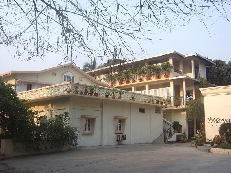 Marina'S Motel Bagdogra Extérieur photo