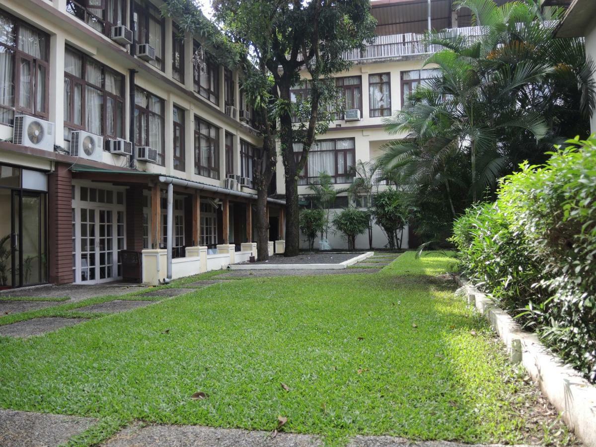 Marina'S Motel Bagdogra Extérieur photo