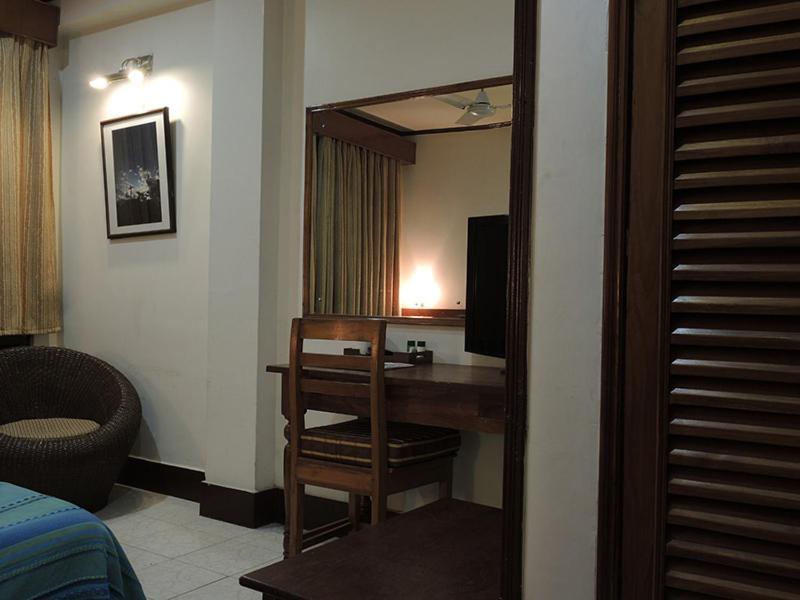 Marina'S Motel Bagdogra Extérieur photo