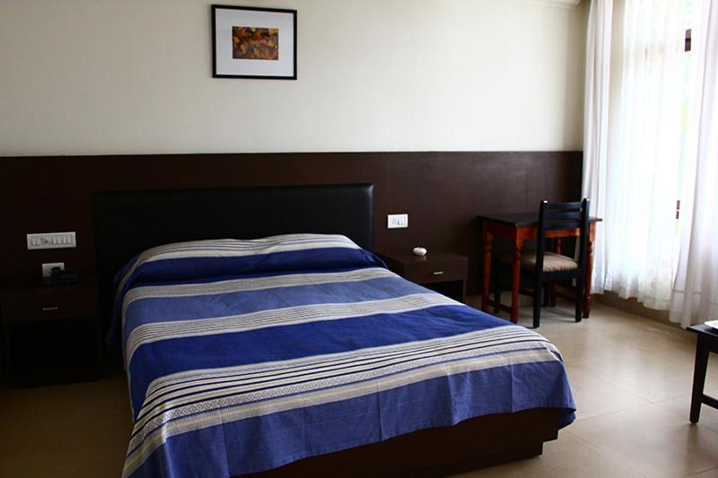 Marina'S Motel Bagdogra Extérieur photo