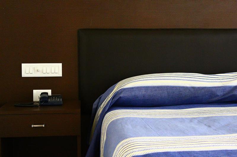 Marina'S Motel Bagdogra Extérieur photo